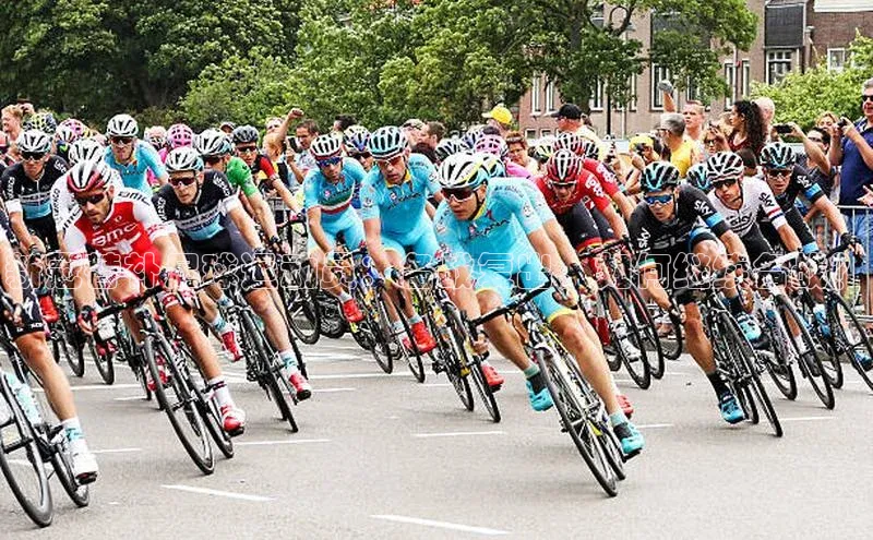 天富平台登录注册度小满理财新冠替补足球运动员：备战复出，如何继续备战？