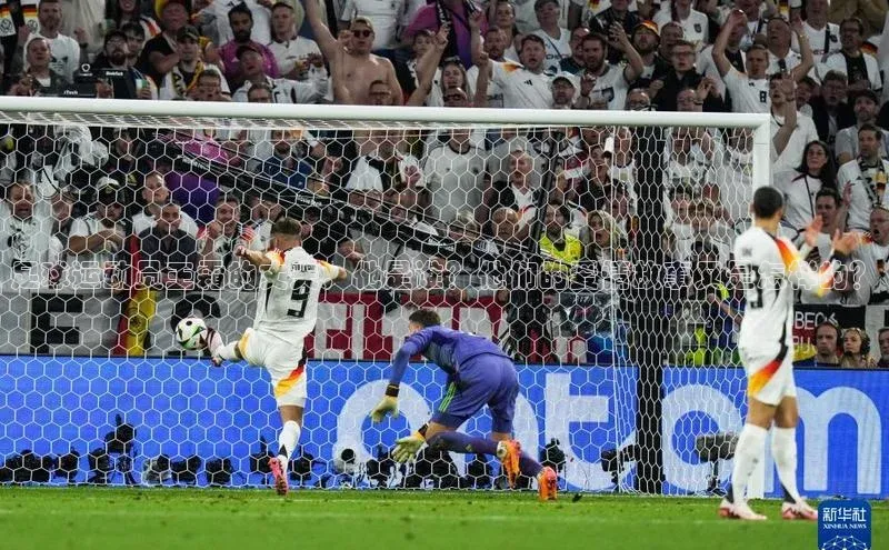 天富测速小米足球运动员王霜的丈夫，他是谁？他们的爱情故事又是怎样的？